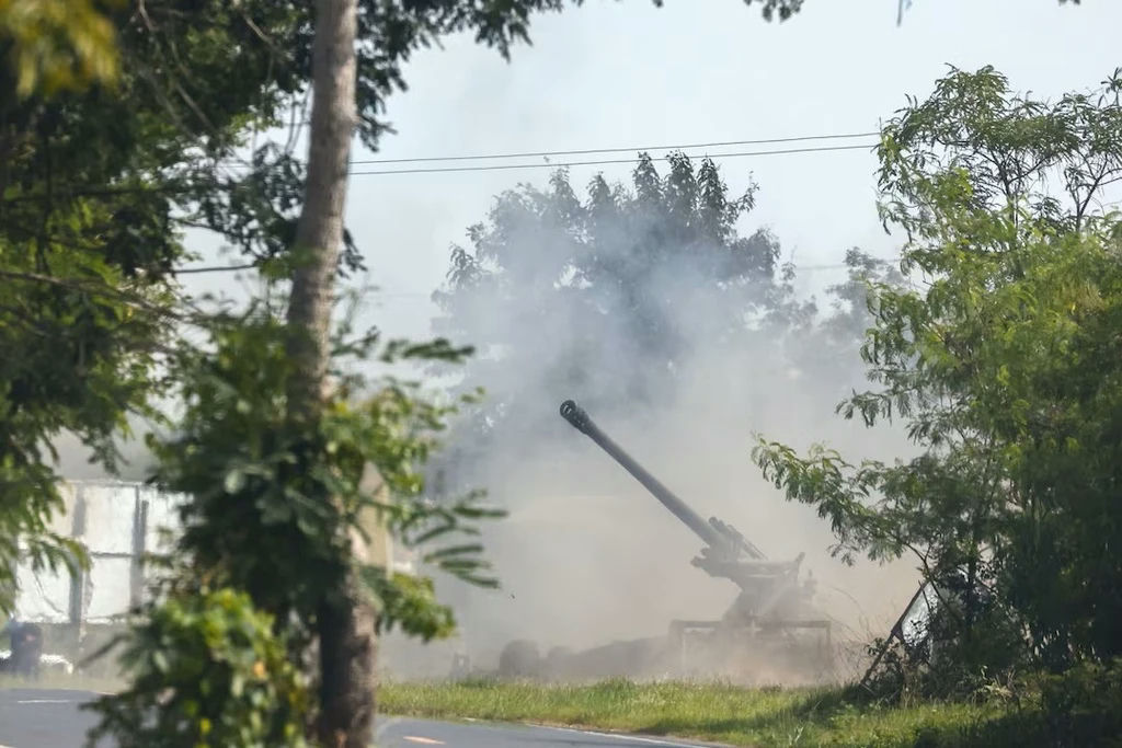 Thailand Cambodia border conflict 2025artillery' 'smoke' 'trees' 'cannon.