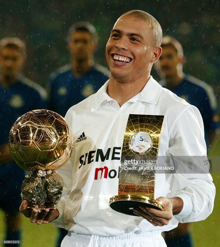 Ronaldo Ronaldinho Rivaldo Brazil' 'onaldo' 'soccer' 'awards' 'celebrating.