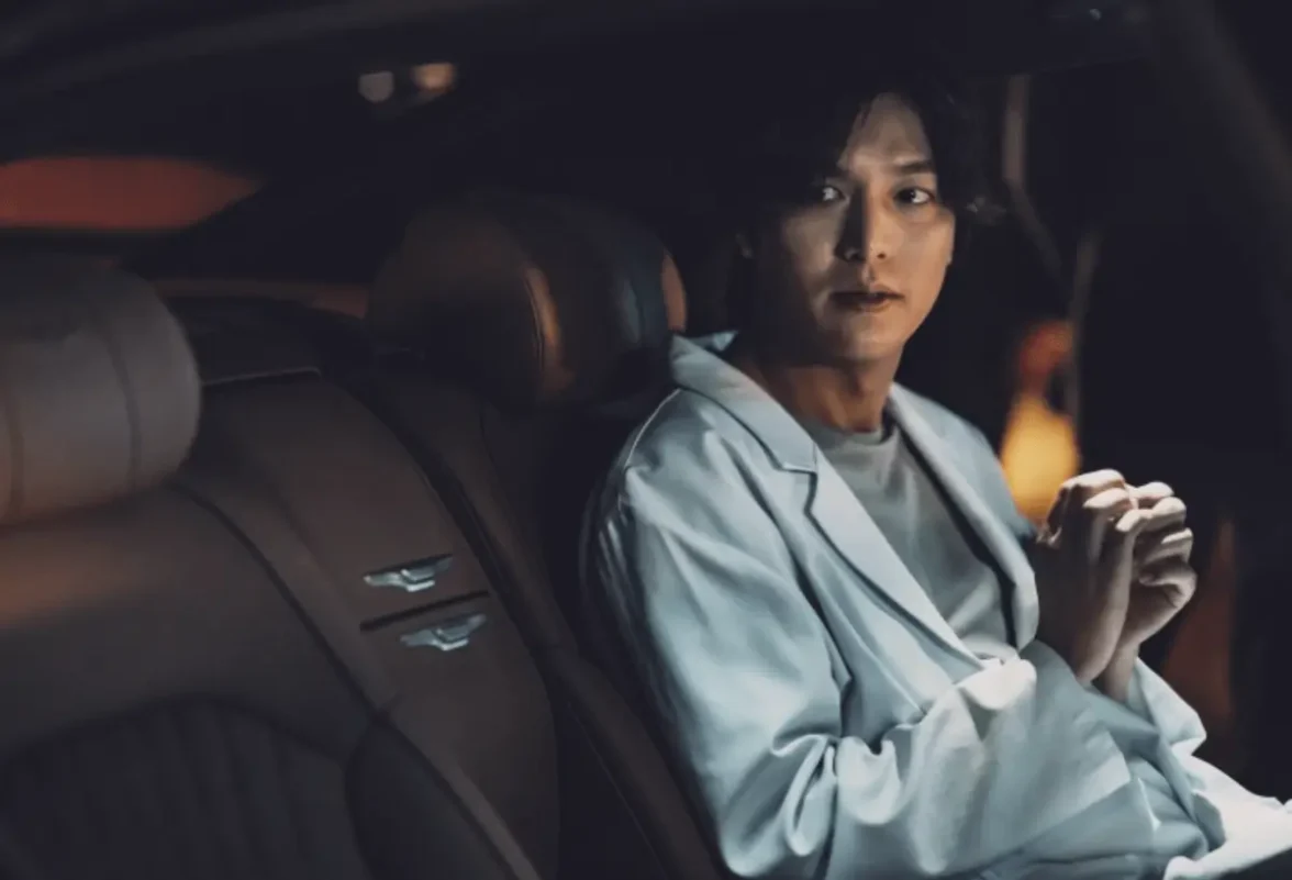 Lee Min-ho Omniscient Reader: The Prophetman' 'car' 'leather' 'jacket.