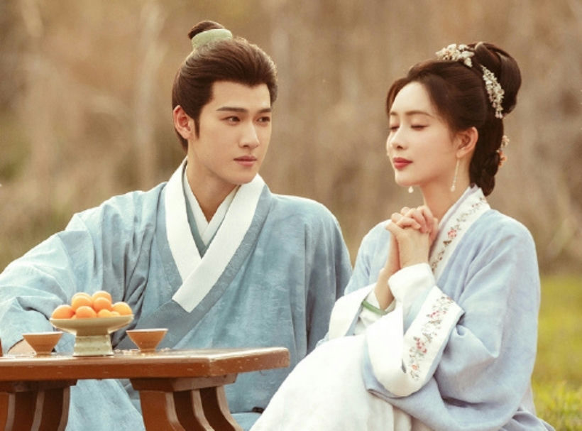 Chinese drama adaptationscouple' '' 'hinese' 'rama' 'traditionalclothing' 'tea.