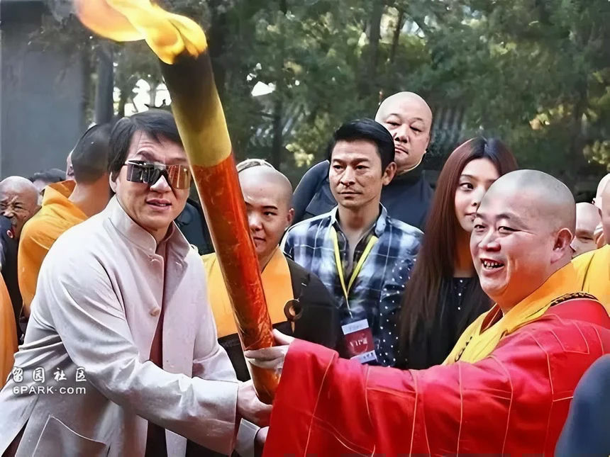 Shi Yongxin Shaolin Temple film industry' 'ackie' 'han' '' 'orch' '' 'onks' '' 'rowd.