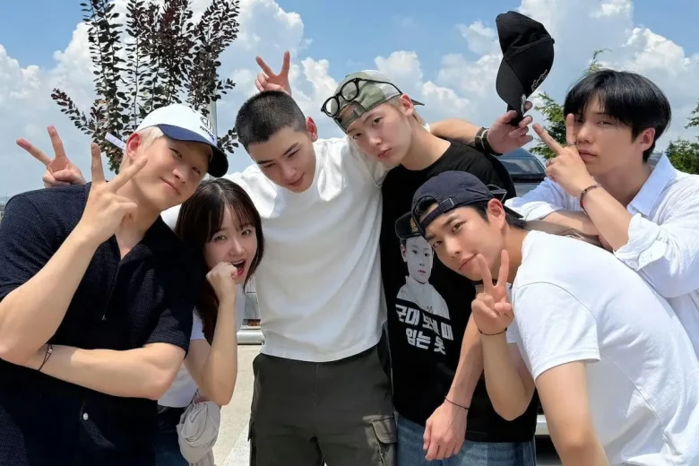 choi yoojung cha eunwoo enlistment friendship