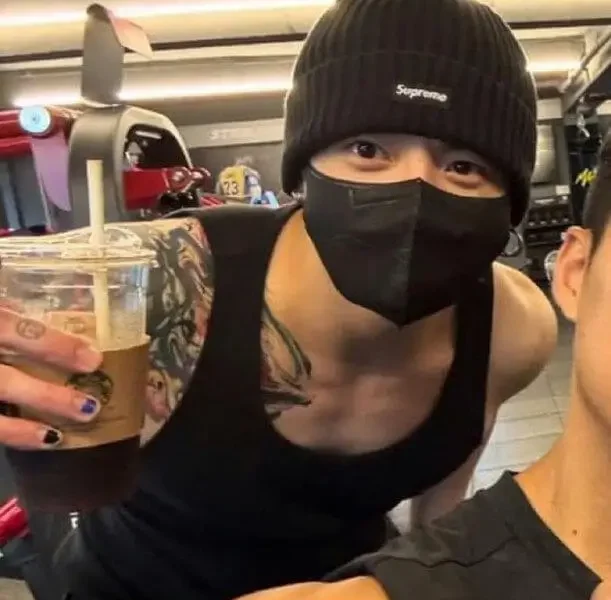 jungkook starbucks controversy