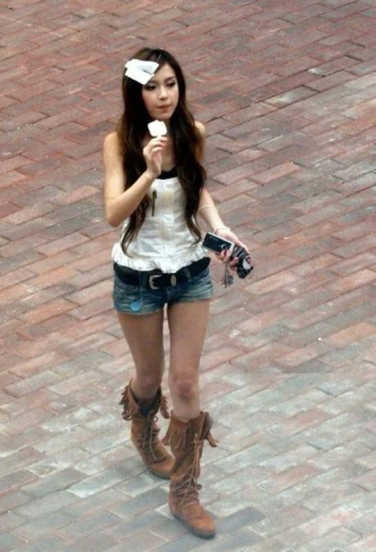 Y2K fashion Jeon Ji Hyun Angelababywoman' 'lollipop' 'shorts' 'boots.