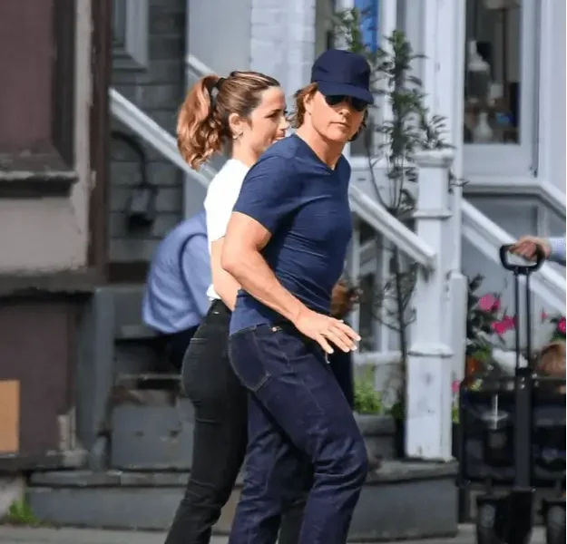 tom cruise ana de armas relationship
