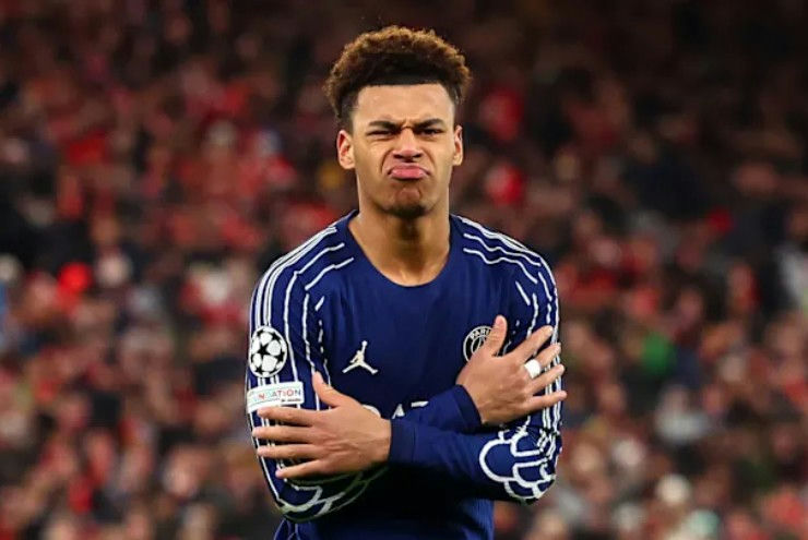 Désiré Doué Golden Boysoccer' 'pouting' 'crossedarms' 'jersey.