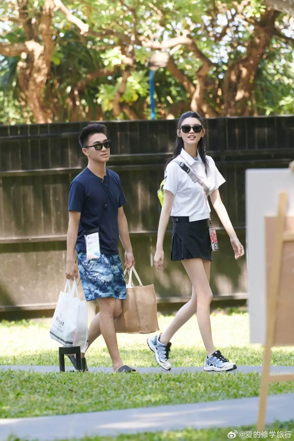 Mario Ho Ming Xi scandal' 'alking' '' 'ouple' '' 'unglasses' '' 'hopping.