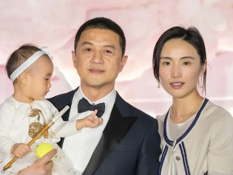 li yapeng wife financial crisis