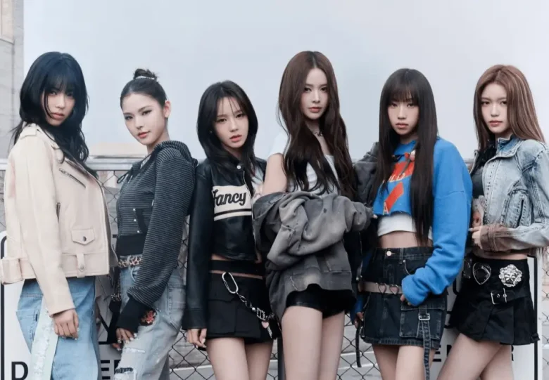 IZNA Golden KCON performance controversy' '' 'women' 'stylish' 'casual' 'group.