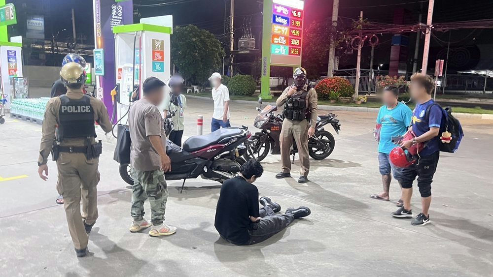 Pek Phalitchok gas station stabbingpeople' 'police' 'gas' 'station' 'motorcycles' 'night.