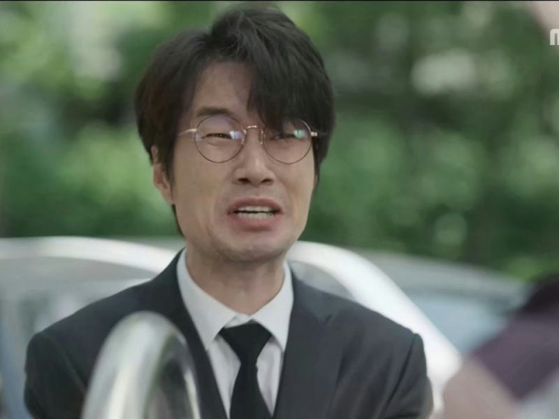 Song Young-kyu separation business hardshipman' 'glasses' 'suit' 'upset' '' '' '' '.