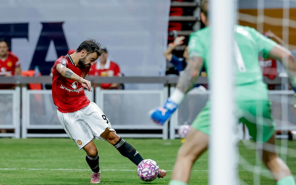 Bruno Fernandes criticizes Manchester Unitedpeople' 'soccer' 'kick' 'game' 'action.