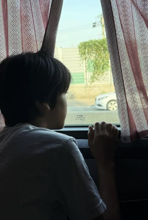 Park Hwan Hee reunites with sonchild' 'window' 'curtain' 'car.