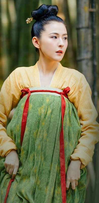 Chinese historical drama costume designperson' '' 'anfu' 'yellow' 'green' 'red.