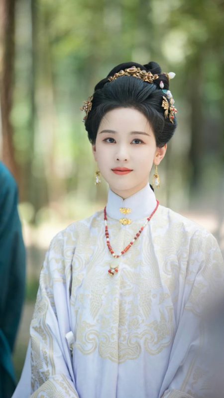 Chinese historical drama costume designperson' '' 'hinese' 'clothing' 'hairstyle' 'jewelry' 'portrait.