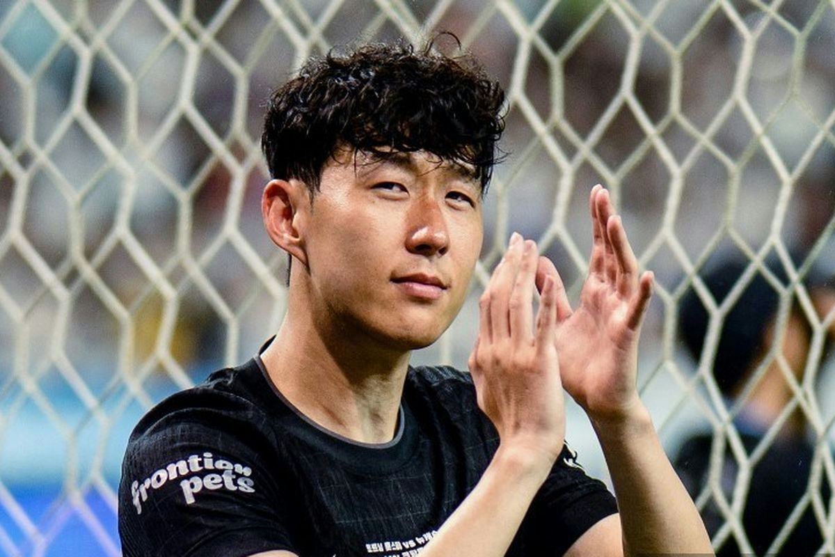 Son Heung‑min LAFC record transferperson' 'soccer' 'athlete' 'hands' 'net.