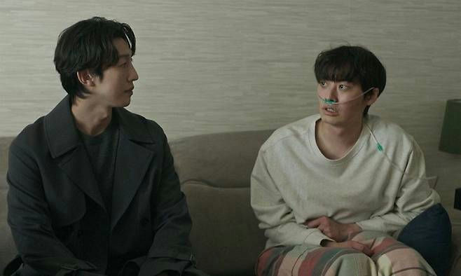 Mary Kills People Korean drama buzzpeople' 'sofa' 'coat' 'oxygen' 'conversation.