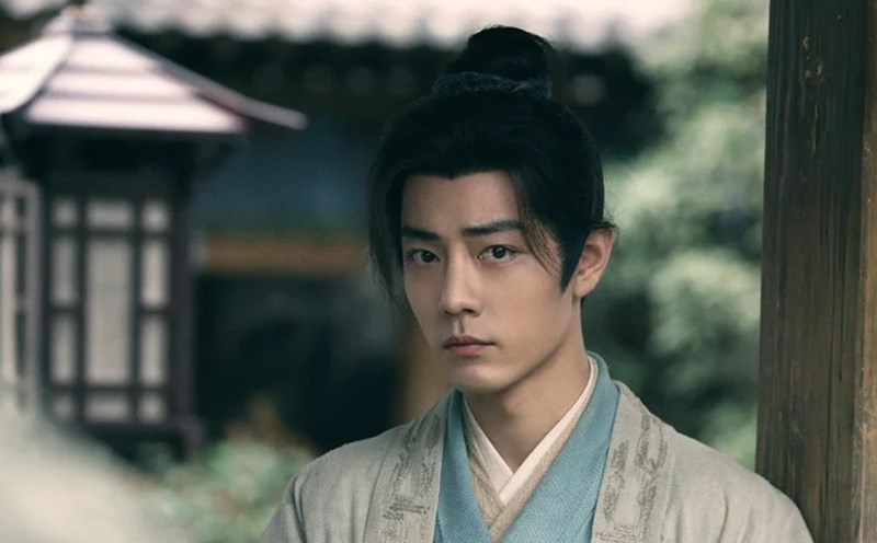 Xiao Zhan Hanbok controversyman' 'traditionalclothing' 'hairstyle' 'outdoors.