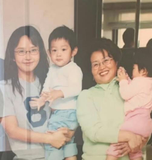Choi Jun-hee late mother photosfamily' 'indoors' 'smiling' 'glasses' 'posing.