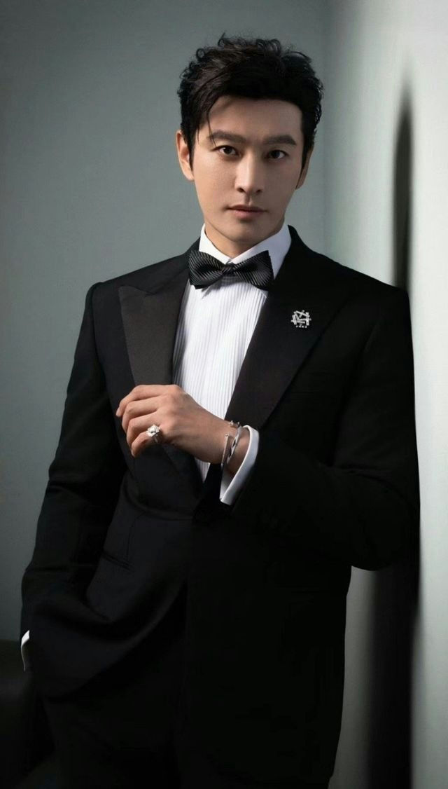 Huang Xiaoming Ye Ke extortion rumorsperson' 'tuxedo' 'bow' 'tie' 'jewelry' 'formal.