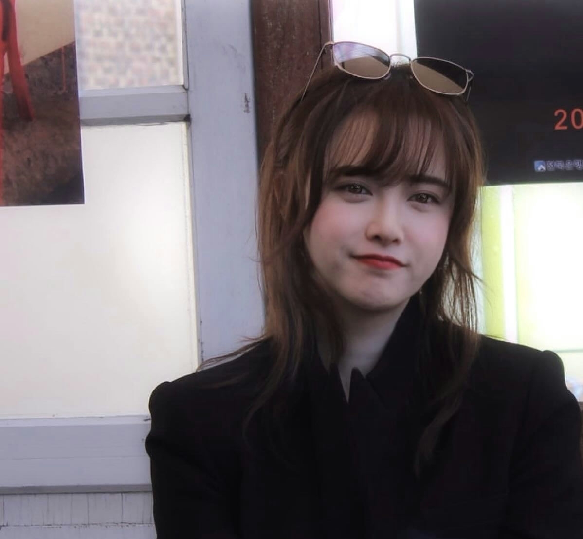 Goo Hye-sun Lee Min-jung Ahn Jae-hyun dramapeople' 'one' 'sunglasses' 'blazer' 'bangs' '' '.