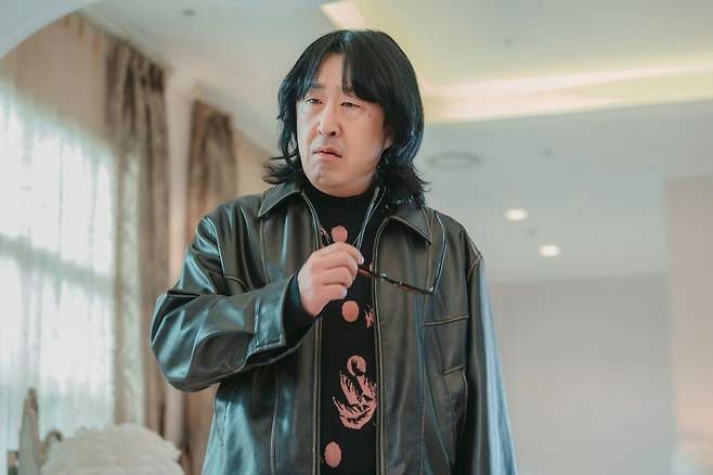 Uhm Jung-hwa Song Seung-heon My Troublesome Starperson' 'man' 'jacket' 'glasses' 'sweater.
