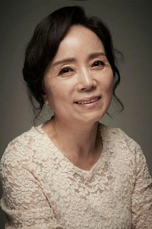 kim minkyung nations mother