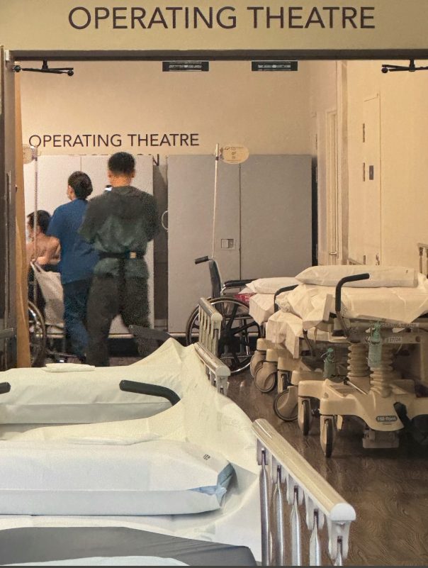 Jet Li hospitalizedhospital' 'operating' 'theater' 'beds' 'wheelchair.