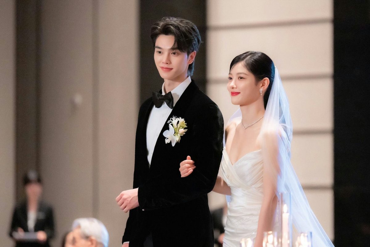 Most beautiful K-drama couplespeople' '' 'sian' 'wedding' 'groom' 'bride' 'happy.