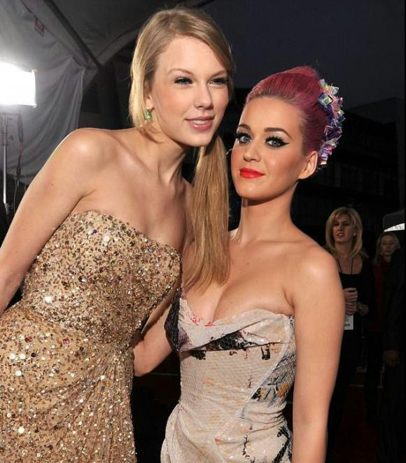 Selena Gomez Orlando Bloom scandal Taylor Swift Katy Perry feudpeople' '' 'aylor' '' 'wift' '' 'aty' '' 'erry' 'red' 'carpet' 'dresses' 'makeup.