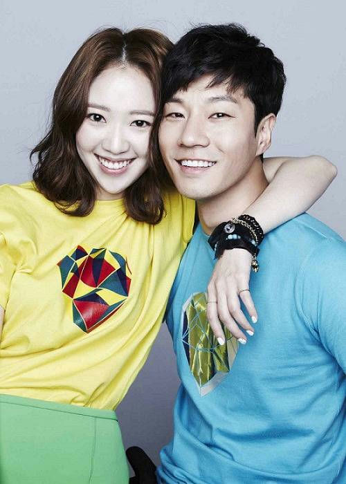 Lee Chun-hee Jeon Hye-jin marriage storypeople' 'smiling' 'colorful' 't' 'shirt' 'bracelets.