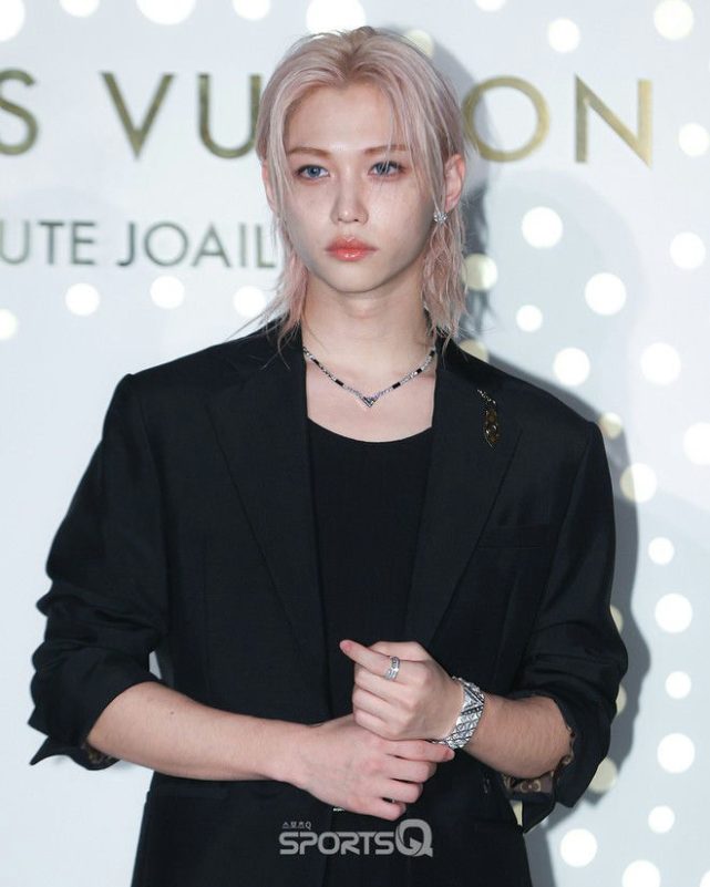 Gong Yoo Louis Vuitton Seoul eventpeople' '' 'elix' 'blacksuit' 'jewelry' 'fairhair.