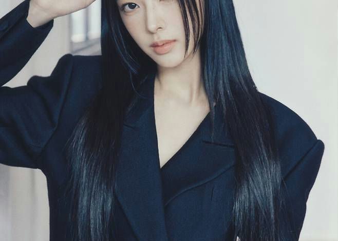 Roh Jeong-eui diet and healthy lifestylepeople' 'woman' 'blackhair' 'blazer' 'fashion.
