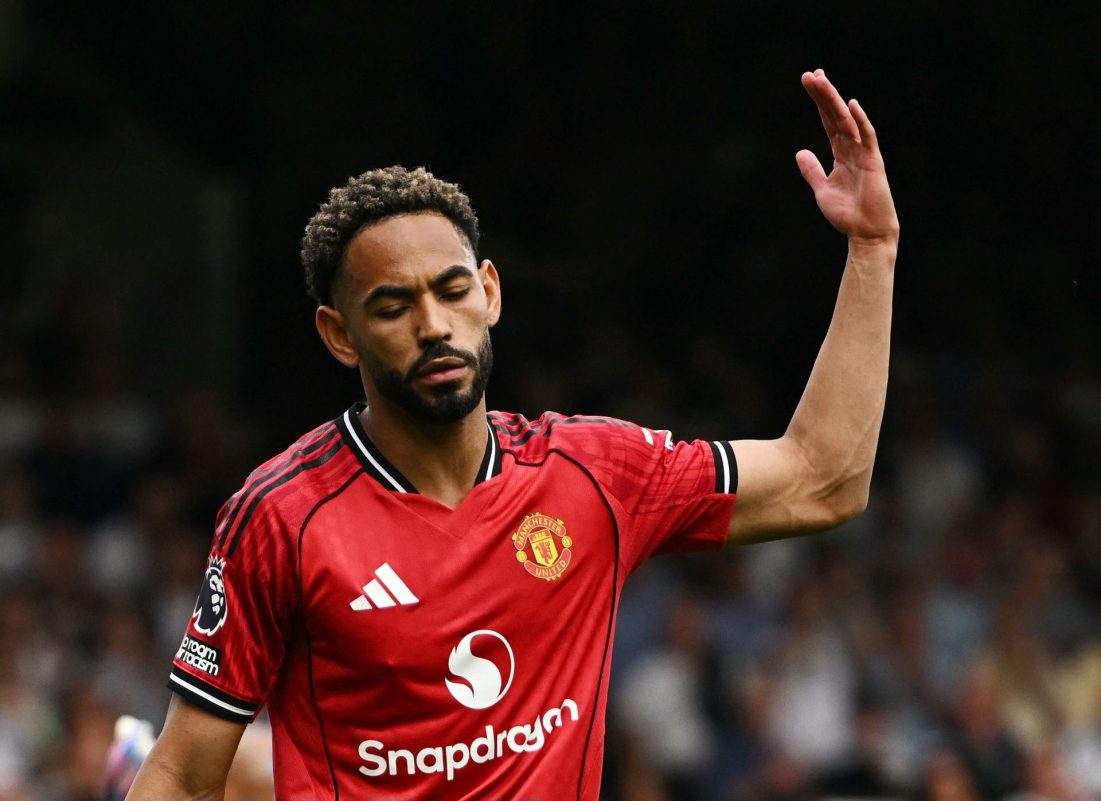 Manchester United midfield collapsepeople' '' 'ootball' '' 'ed' '' 'didas' '' 'rm.