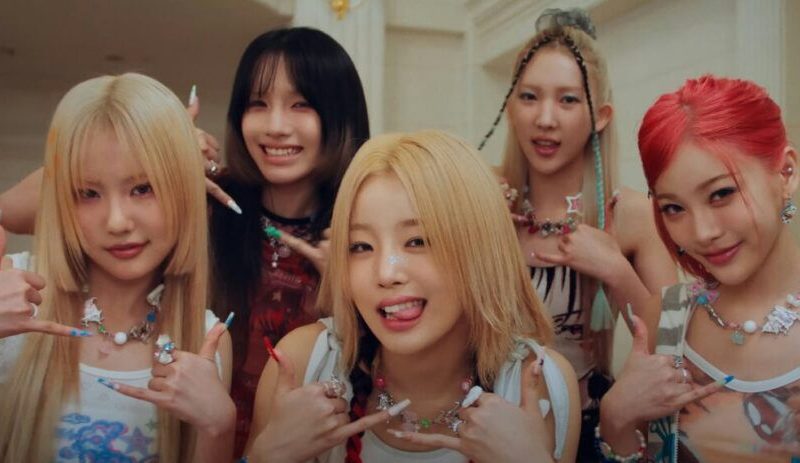 YOUNG POSSE rigged YouTube viewspeople' 'five' 'smile' 'blondehair' 'jewelry.