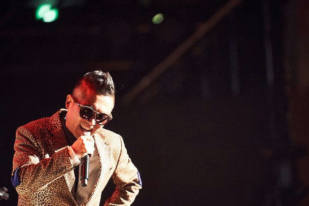 Kim Gun-mo comeback after 6 yearsperson' 'microphone' 'leopard' 'sunglasses' 'suit.