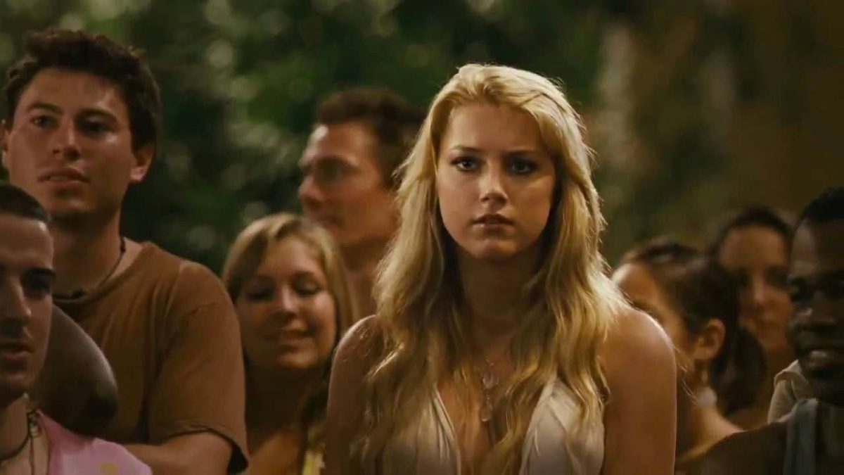 Amber Heard Hollywood downfallpeople' '' 'mber' '' 'eard' 'crowd' 'party' 'outdoors.