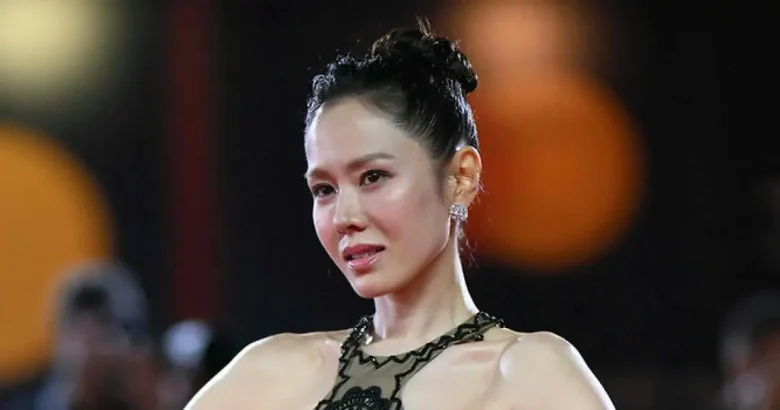 son yejin venice film festival red carpet