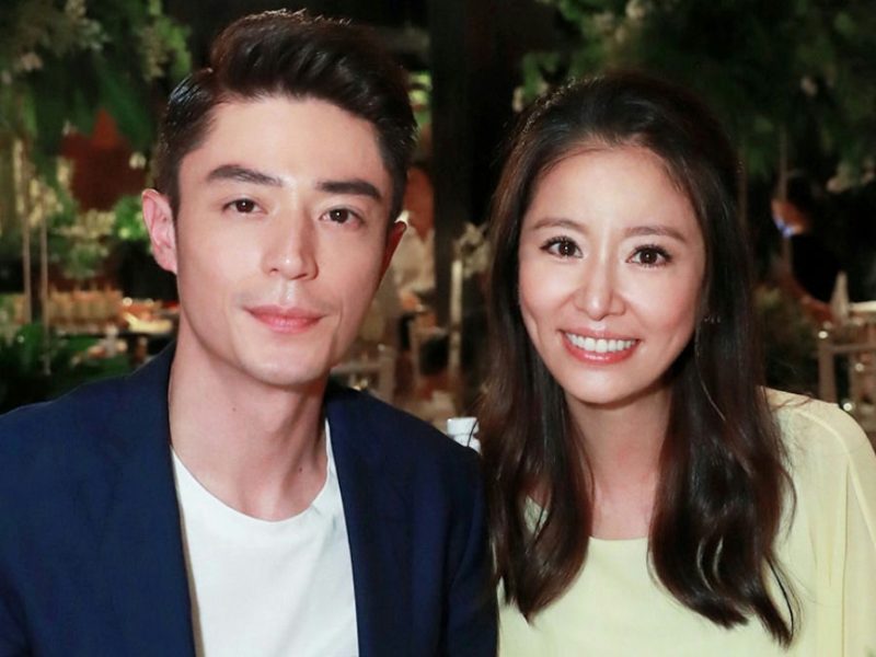 Ruby Lin daughterpeople' 'smiling' 'portrait' 'couple' 'indoors.