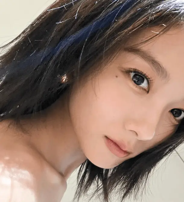 kim yoojung dear x