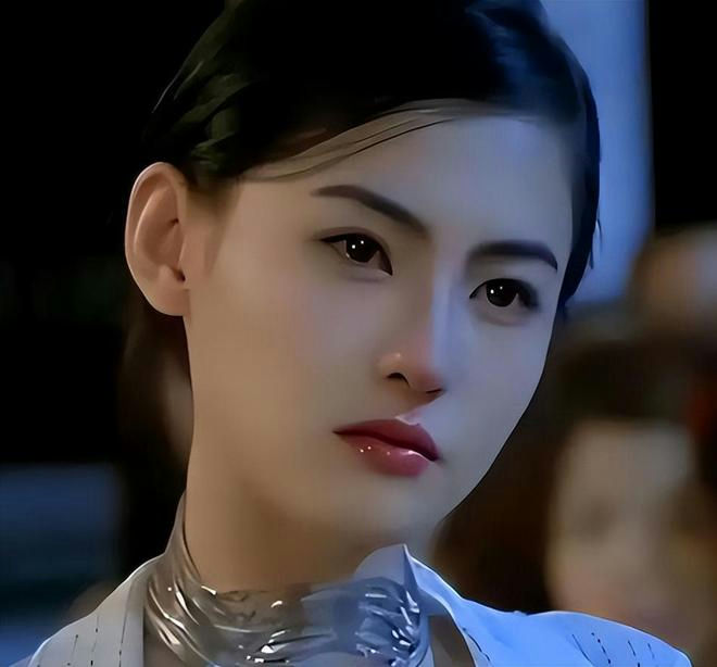 Patrick Tse Cecilia Cheung Faye Wongpeople' 'woman' 'serious' 'makeup' 'jewelry.