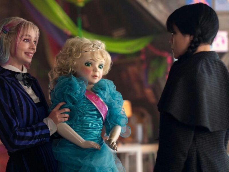 Emma Myers BLACKPINK backlashpeople' 'doll' 'ballgown' 'stripes' 'braid.