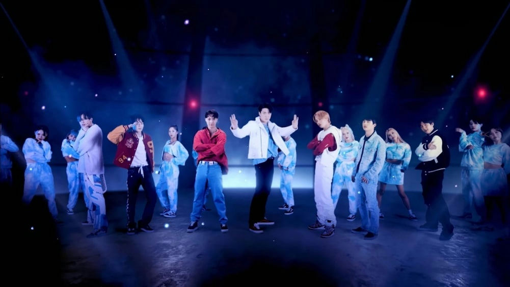 EXO Lay Zhang relationship reunion Suhopeople' 'group' 'performance' 'blue' 'light' 'stage.