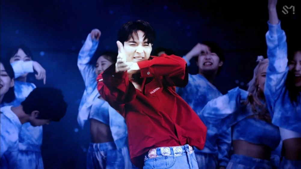 EXO Lay Zhang relationship reunion Suhopeople' 'kpop' 'dancing' 'valentino' 'blue.