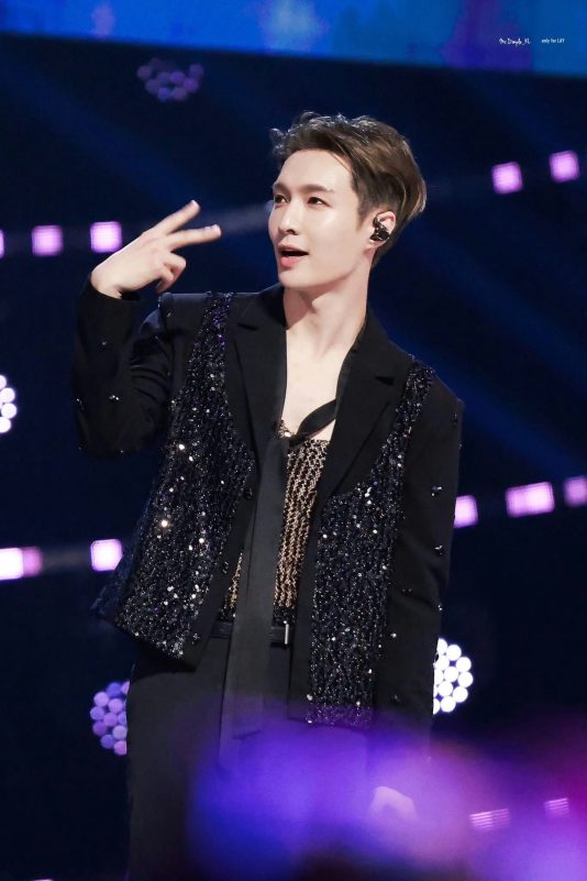 EXO Lay Zhang relationship reunion Suhoperson' 'performing' 'stage' 'blazer' 'sequined.