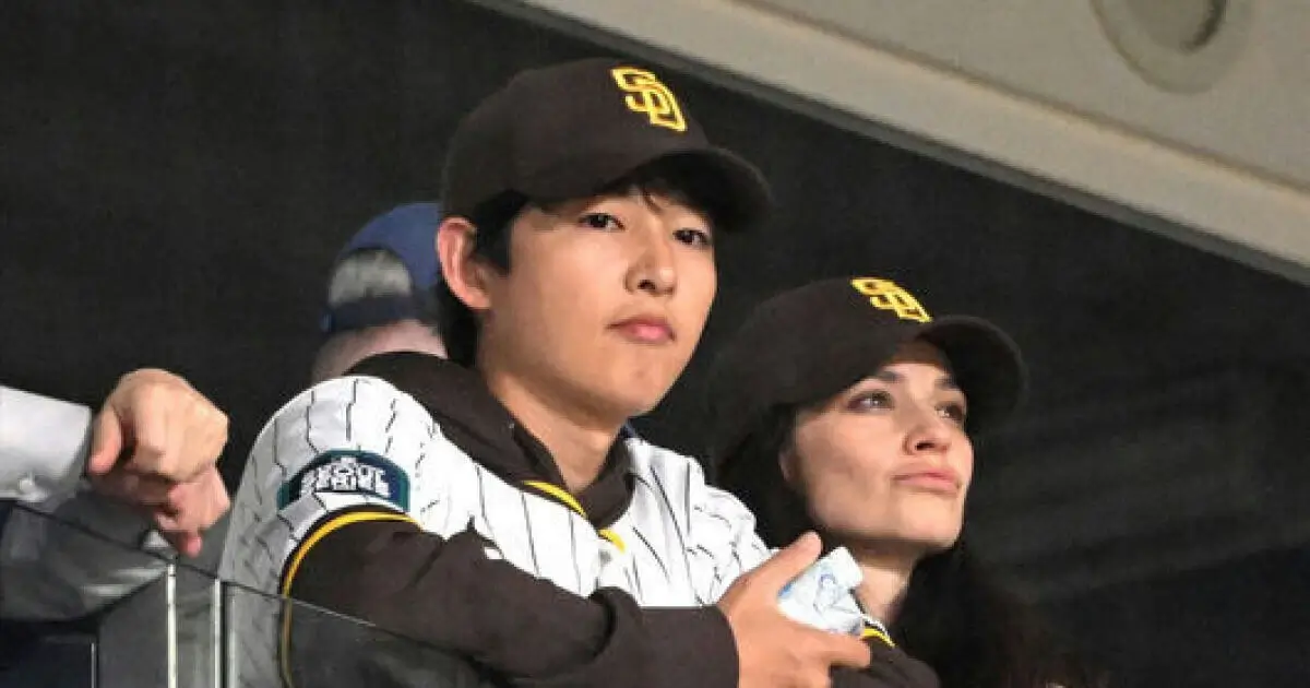 song joong ki itaewon daily life
