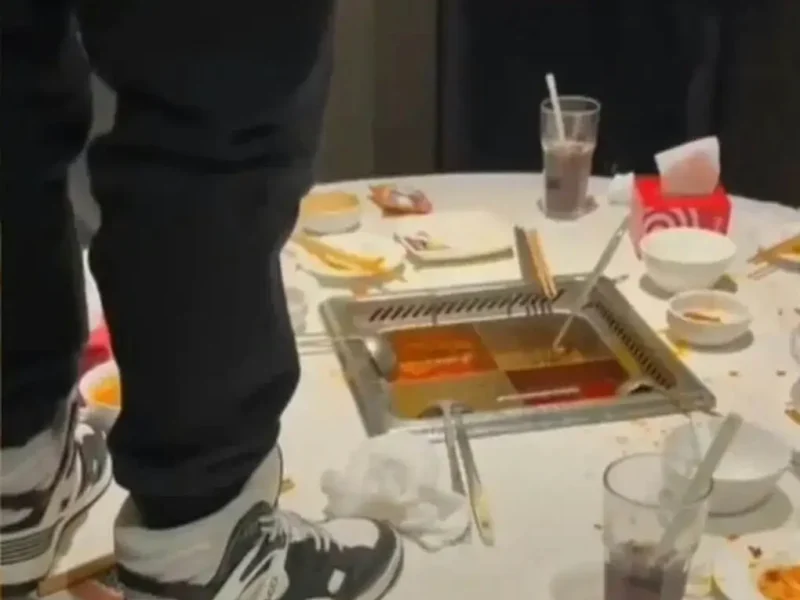 haidilao hotpot urination case
