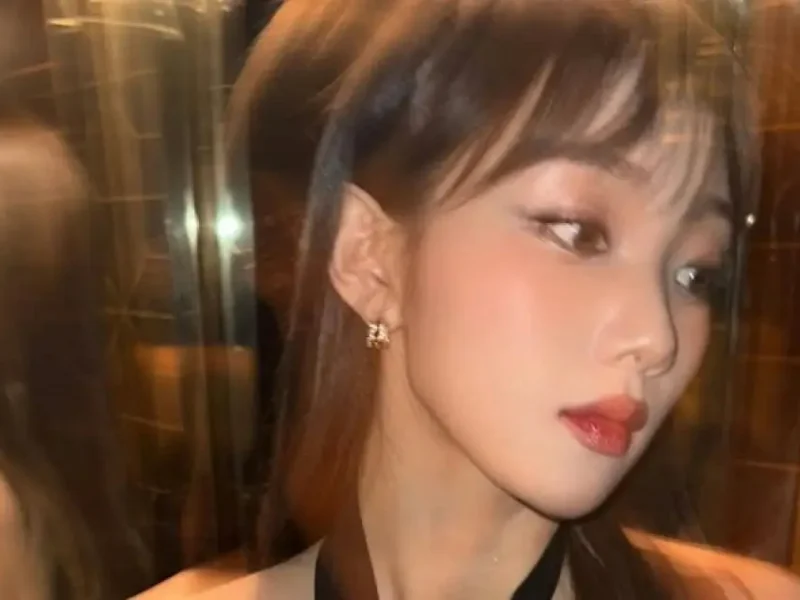 lee sungkyung black halter dress