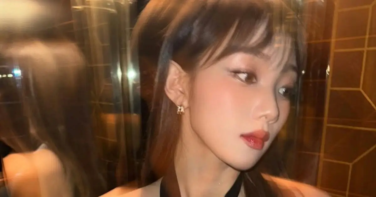 lee sungkyung black halter dress