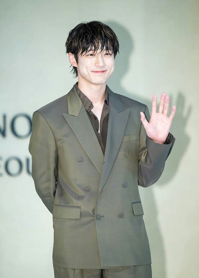 Kentaro Sakaguchi BIFF press conference cancellationperson' '' 'miling' '' 'uit' '' 'aving' '' 'air.